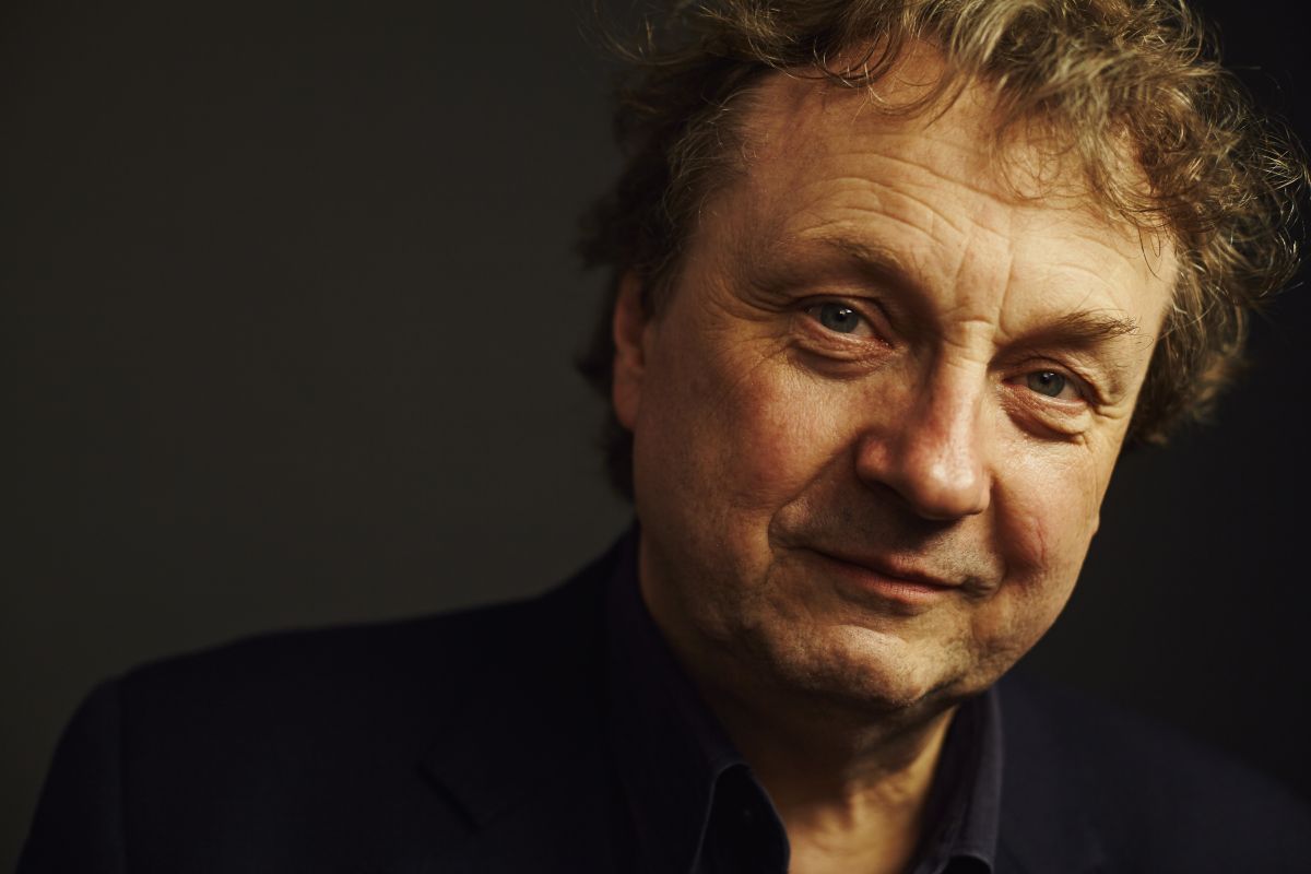 Hannes Sonntag zu Gast: Literatur & Musik aus einer Hand
